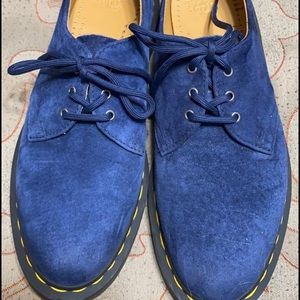 Dr Martens velvet navy 1461